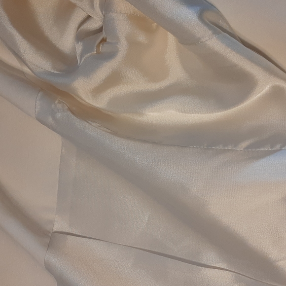 Off white beautiful jacket - Picture 7 of 7